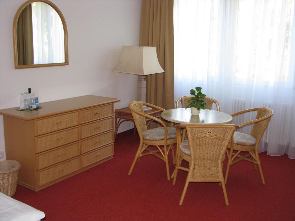 Haus Bismarck Gasthuis 2*